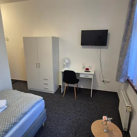 酒店 Hotel Wellness Radnice Dobrovice Dobrovice