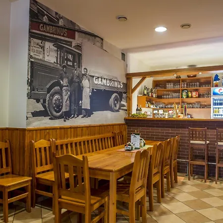 Hotel Wellness Radnice Dobrovice