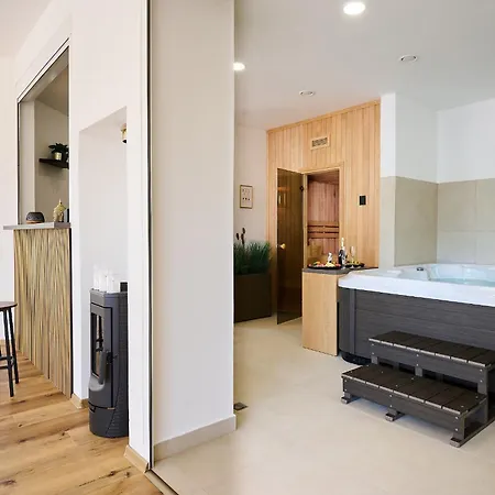 Hotel Wellness Radnice Dobrovice 酒店 Dobrovice
